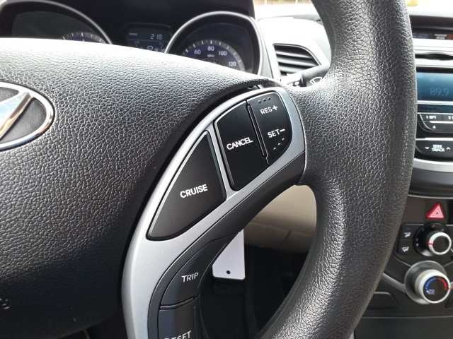 2016 Hyundai Elantra SE photo 10