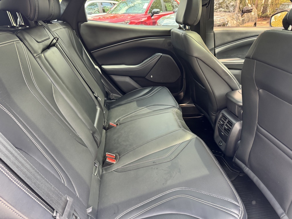 2021 Ford Mustang Mach-E Premium photo 7