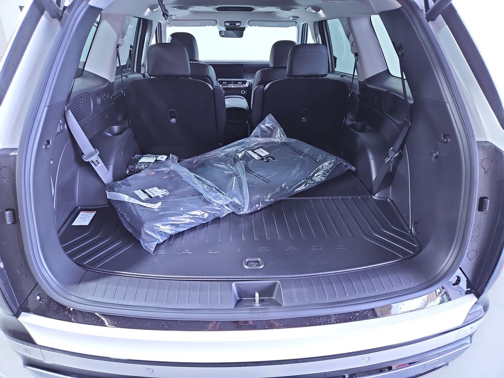 2026 Hyundai Palisade Limited photo 19