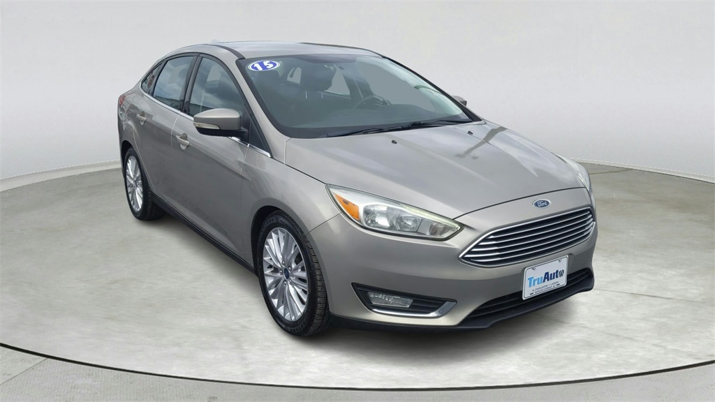 2015 Ford Focus Titanium's photo