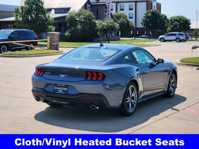 2025 Ford Mustang EcoBoost photo 7