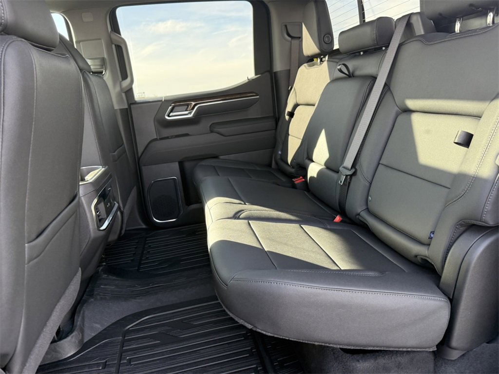 2026 GMC SIERRA - Image 32