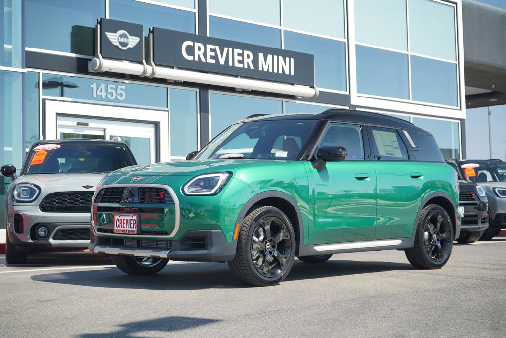 2026 MINI Countryman S's photo