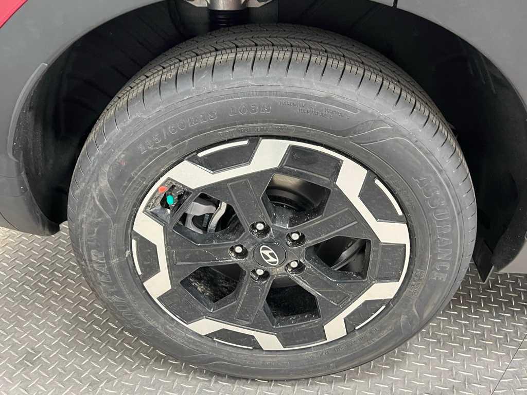 2025 Hyundai Santa Fe SEL photo 28