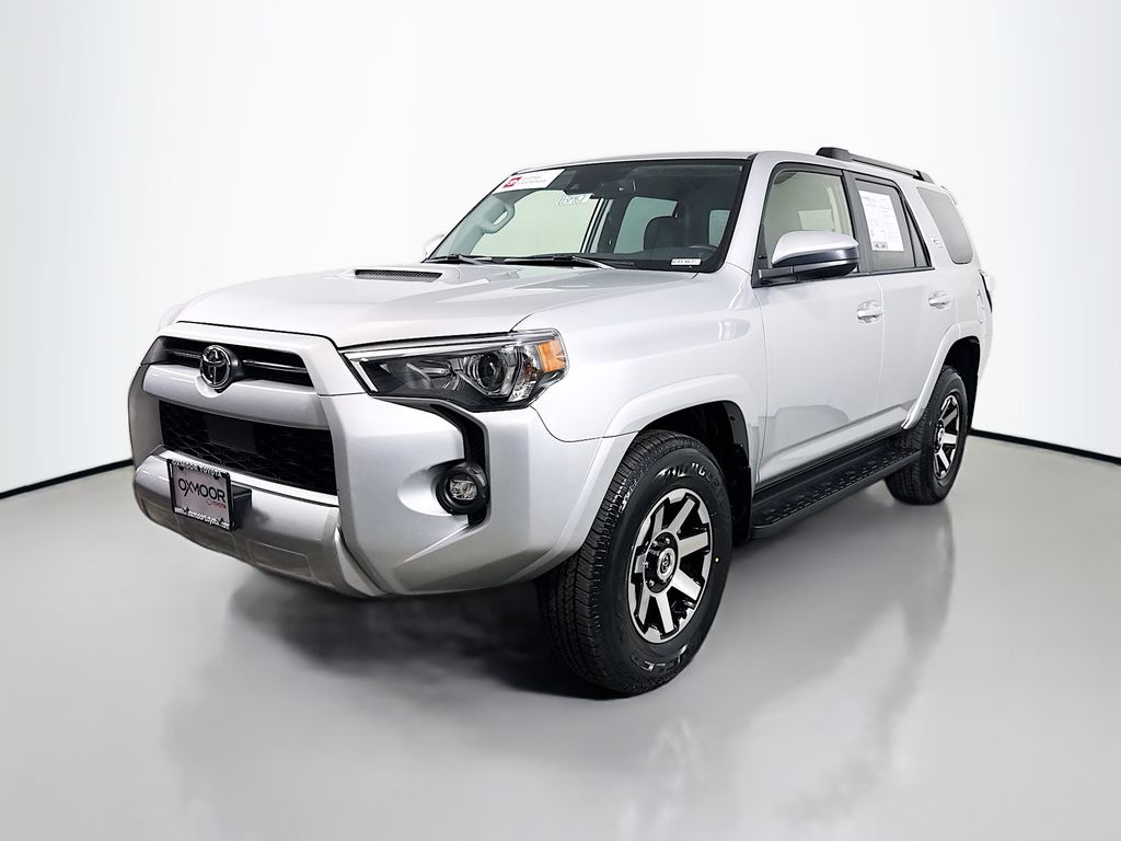 2024 Toyota 4Runner TRD 4WD photo 3