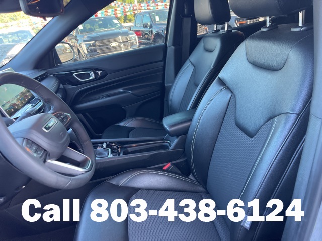 2023 Jeep Compass Altitude photo 4