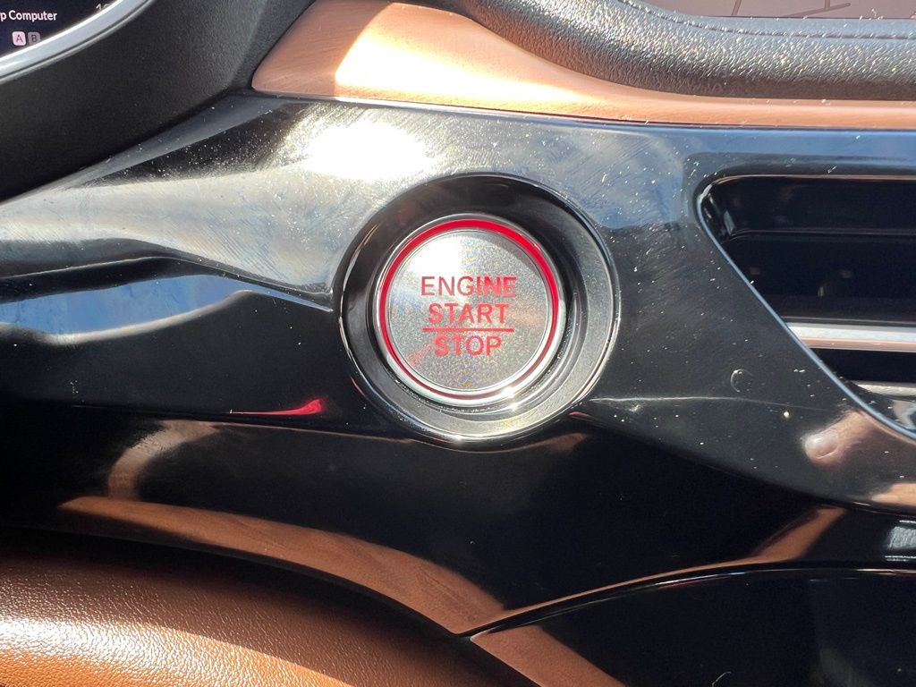 2024 Acura MDX SH-AWD Technology photo 24