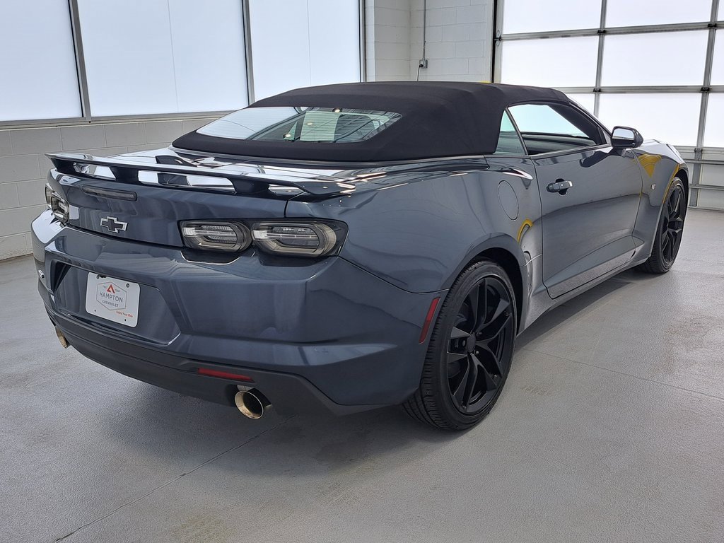 2023 Chevrolet Camaro 2LT photo 5