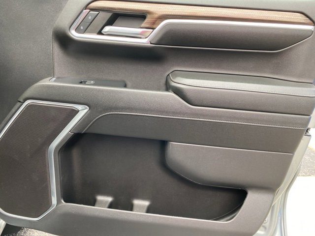 2023 Chevrolet Silverado 1500 RST photo 31