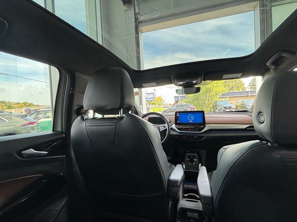 2021 Volkswagen ID.4 Pro S photo 20