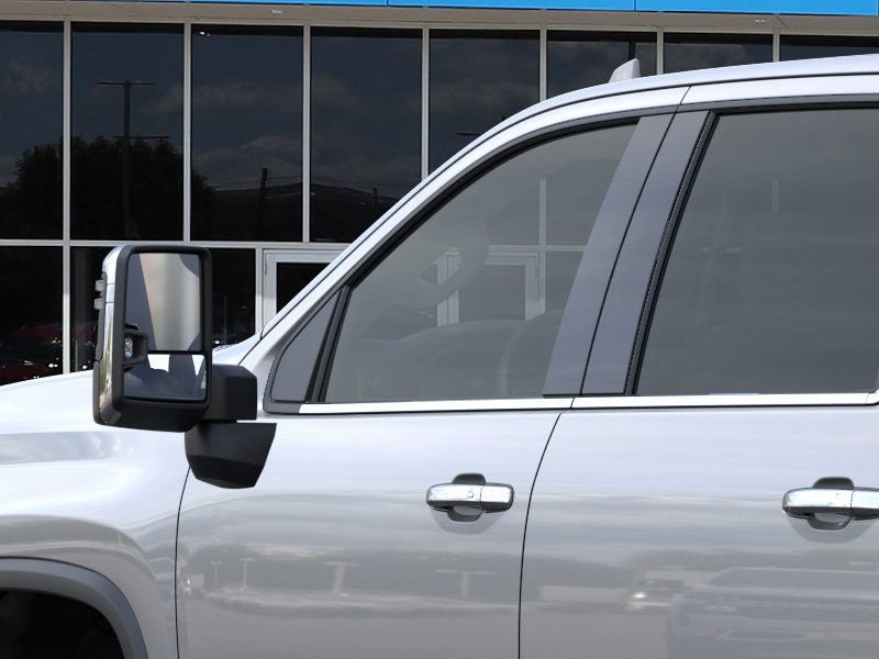 2025 Chevrolet Silverado High Country photo 11