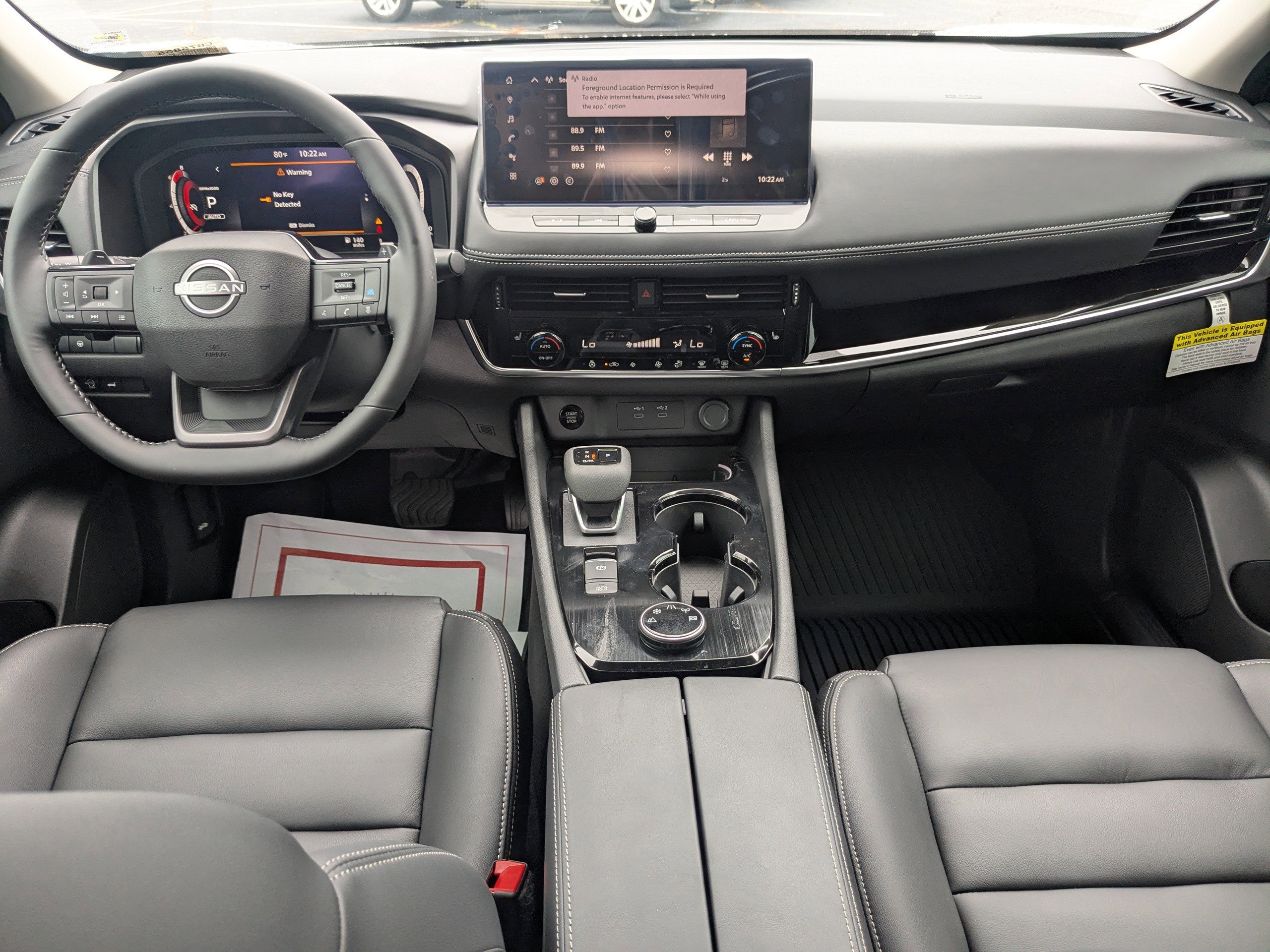 2025 Nissan Rogue SL photo 3