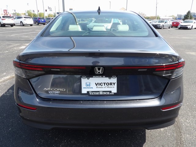 2025 Honda Accord LX photo 2
