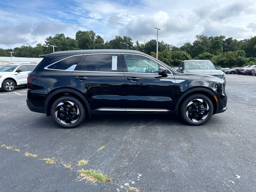2025 Kia Sorento Hybrid EX photo 2
