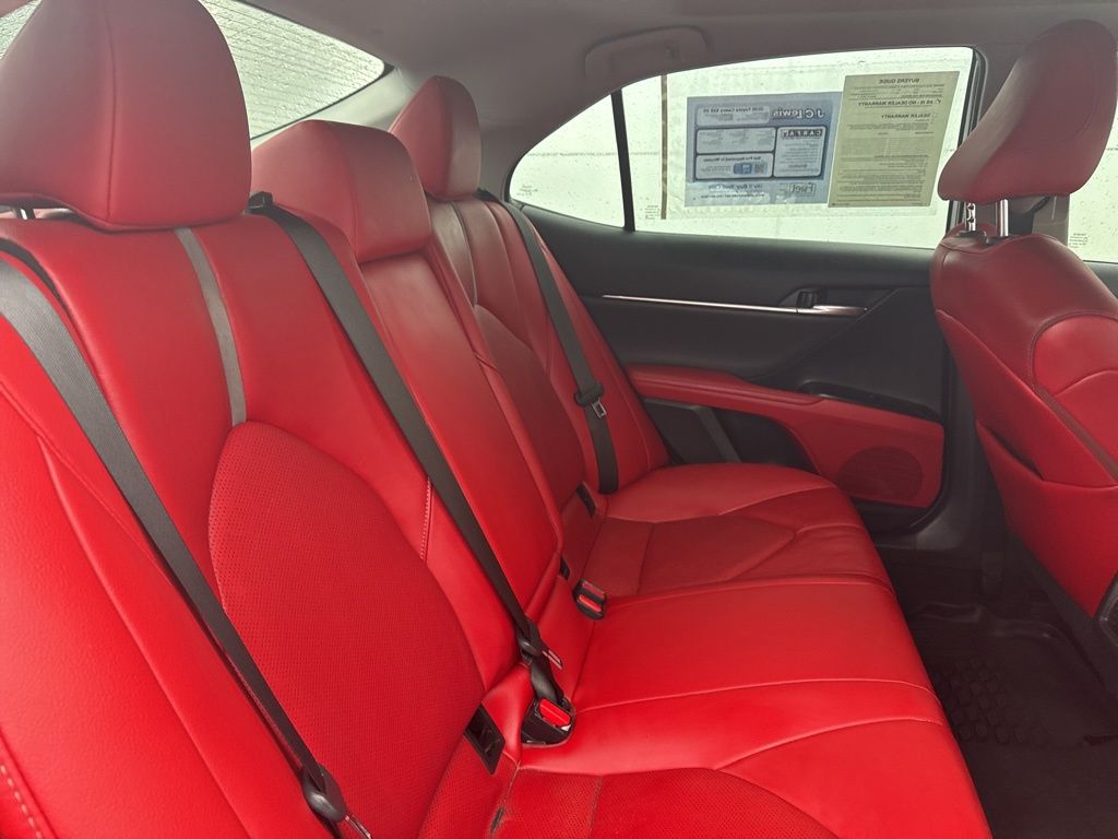 2020 Toyota Camry XSE V6 photo 27