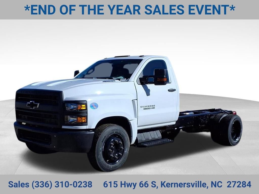 2024 Chevrolet Silverado 4500 Medium Duty Chassis Cab Work Truck's photo