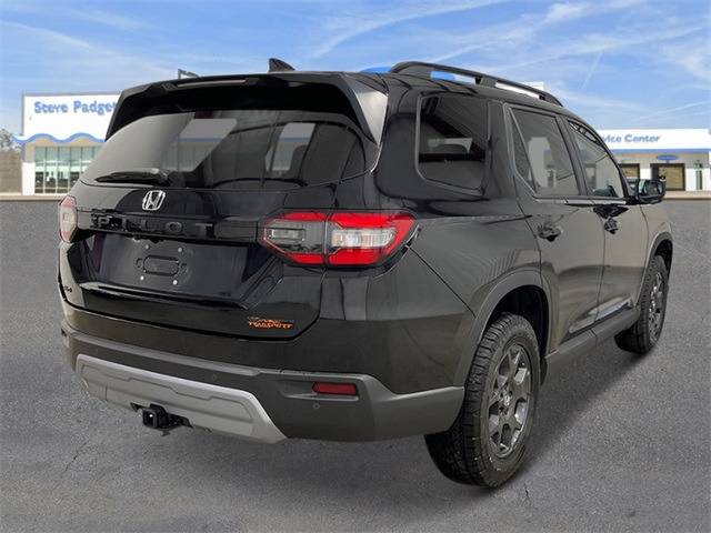 2025 Honda Pilot TrailSport photo 4