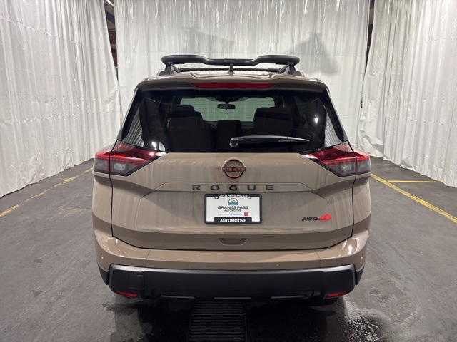 2026 Nissan Rogue SV photo 4