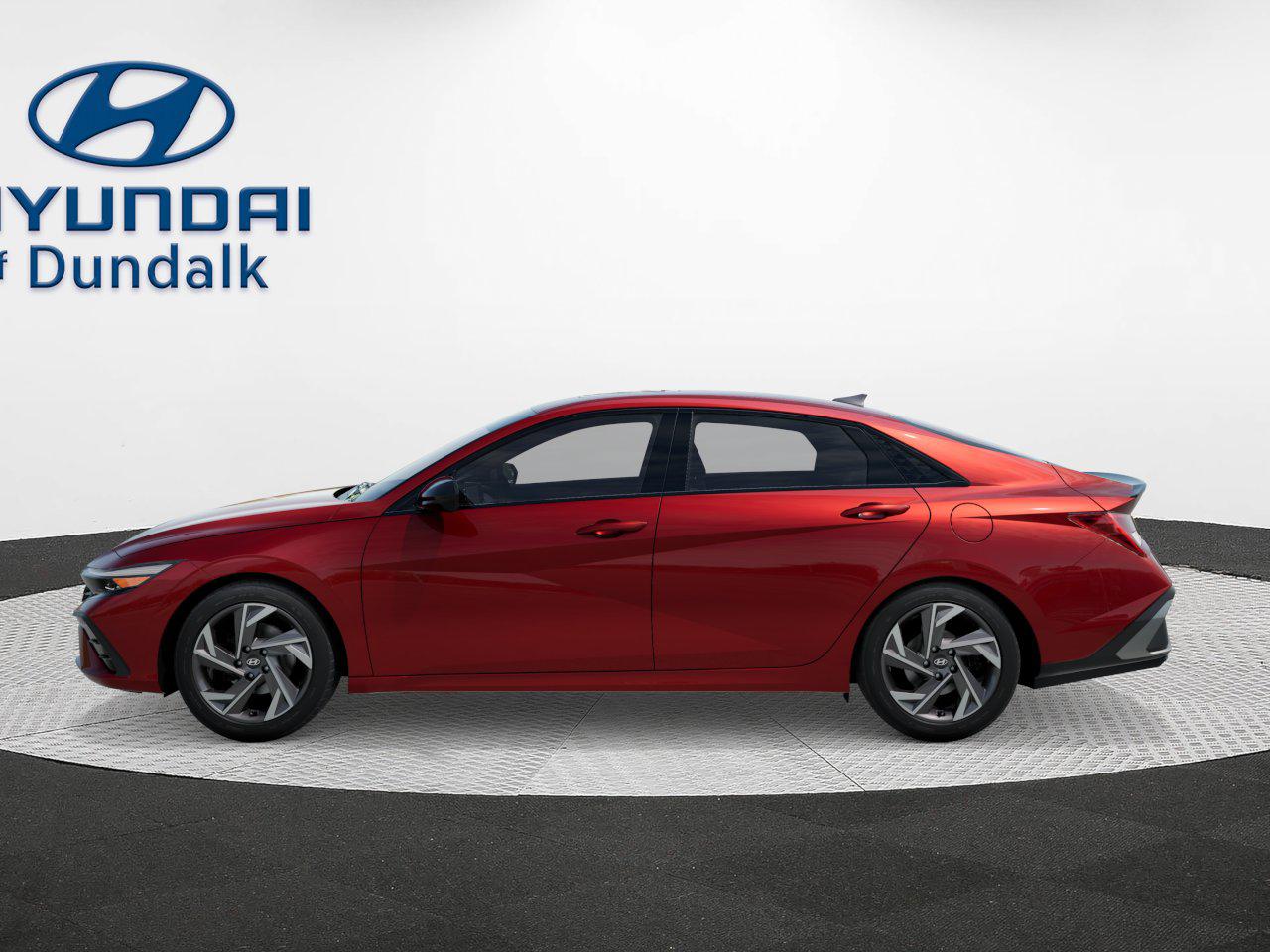 2026 Hyundai Elantra SEL Sport photo 3