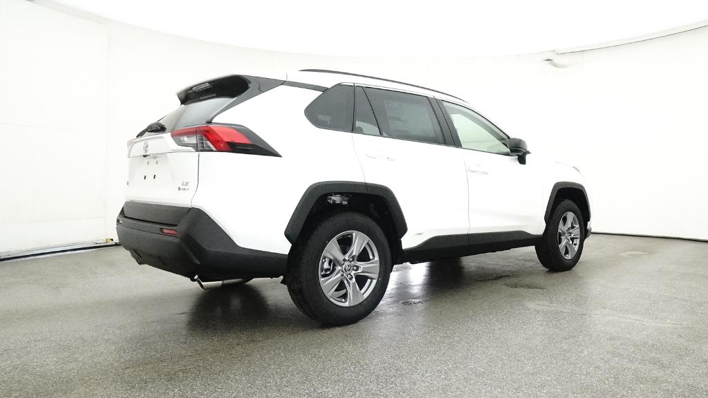 2025 Toyota RAV4 Hybrid LE photo 20