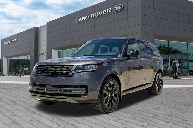 2025 Land Rover Range Rover SE's photo