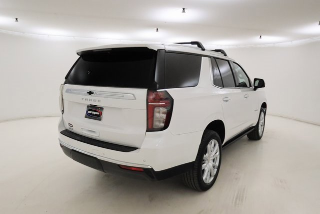 2023 Chevrolet Tahoe High Country photo 2
