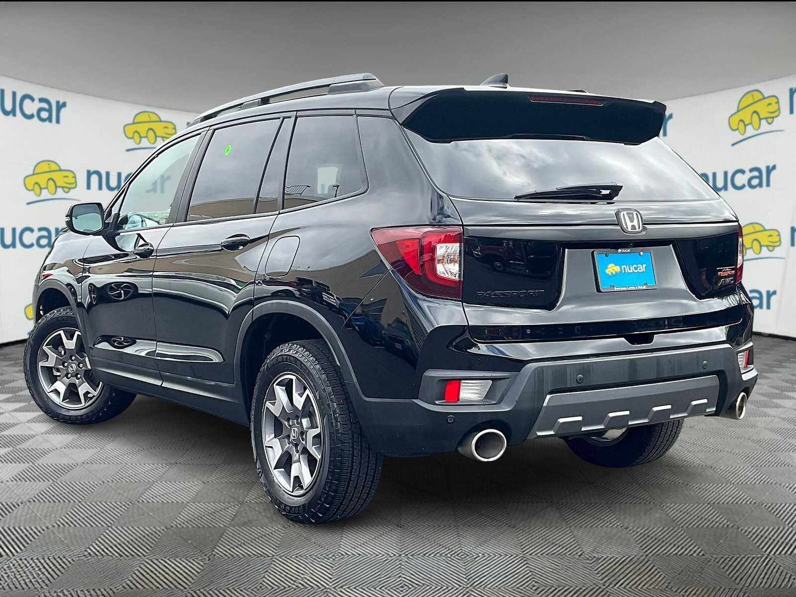2022 Honda Passport TrailSport photo 4