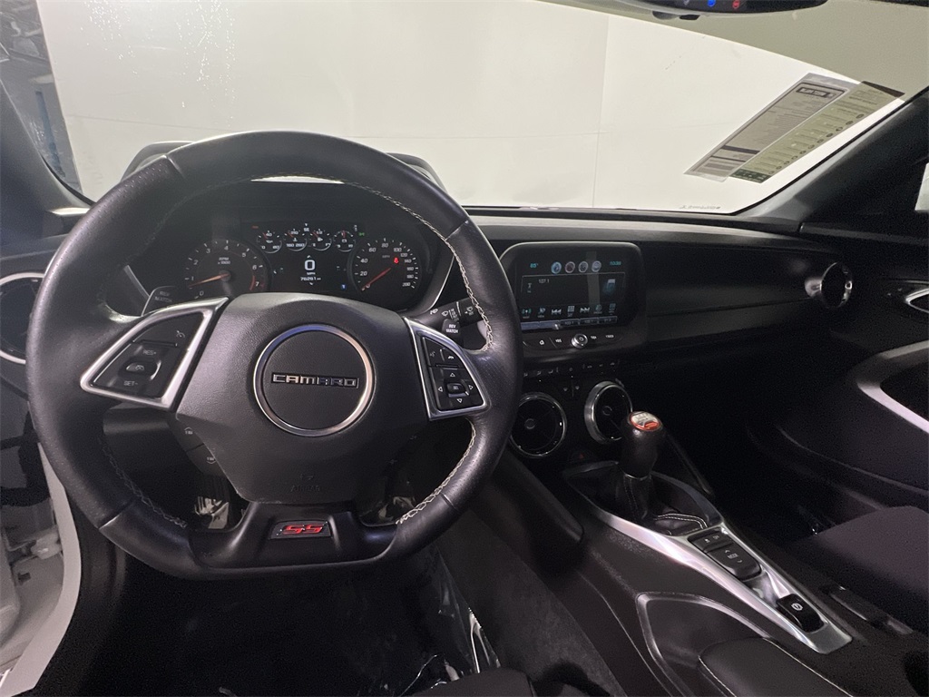2016 Chevrolet Camaro 1SS photo 11