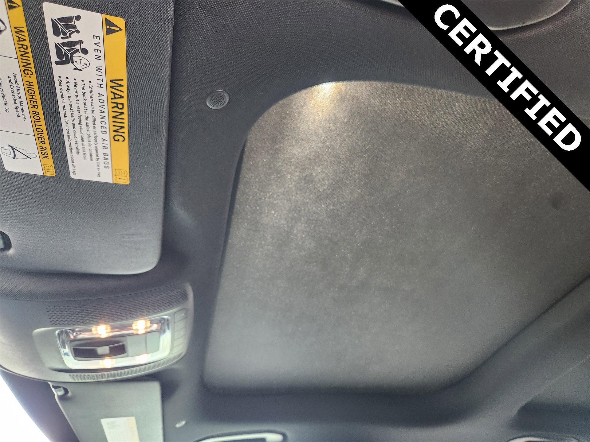 2025 Mercedes Benz GLA 250 photo 21
