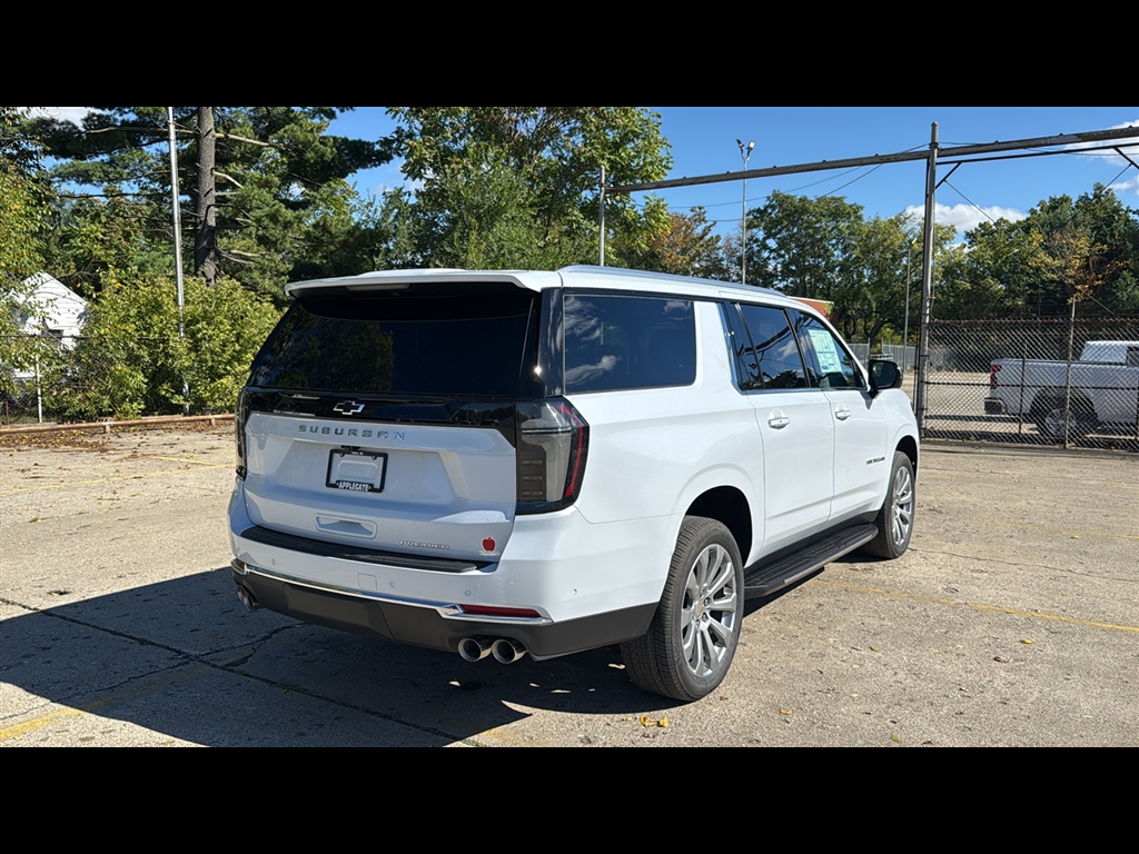 2026 Chevrolet Suburban Premier photo 3