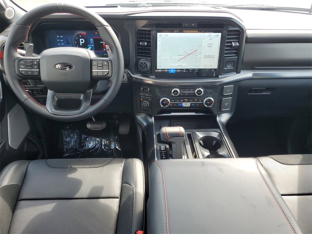 2025 Ford F-150 Raptor photo 22