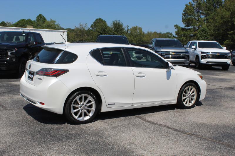 2013 Lexus CT 200h photo 10