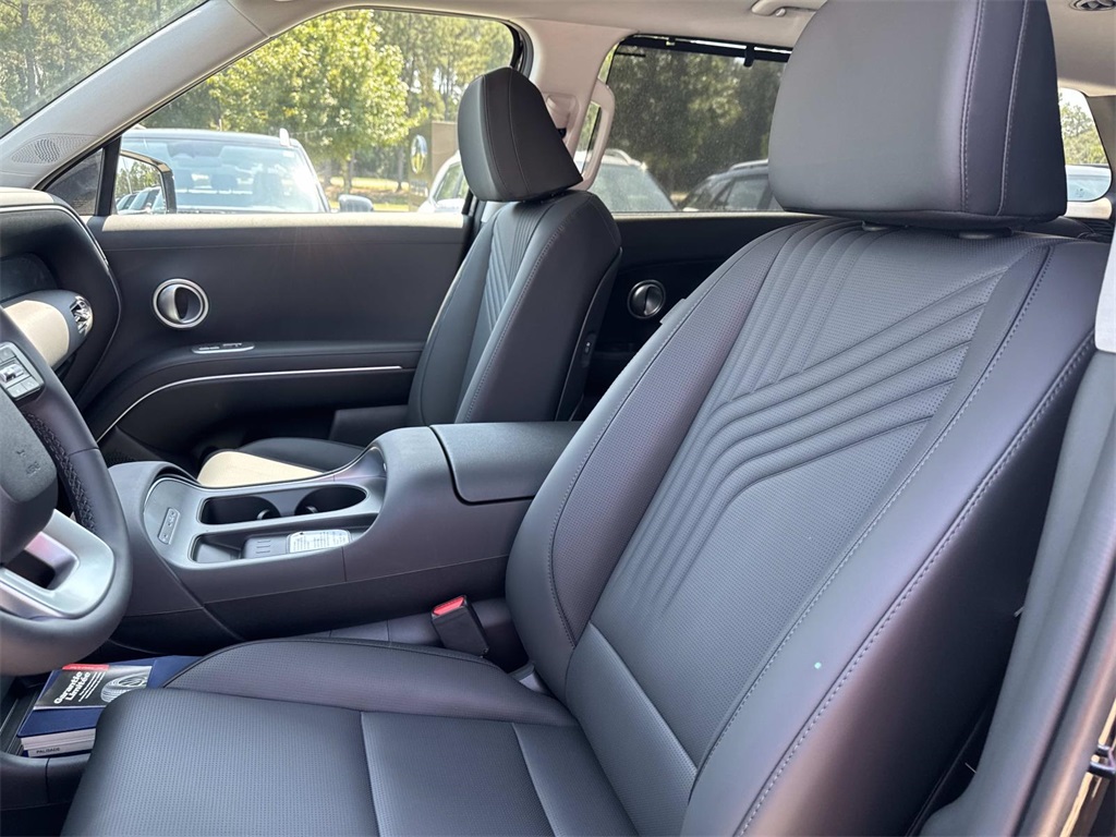 2026 Hyundai Palisade SEL photo 6