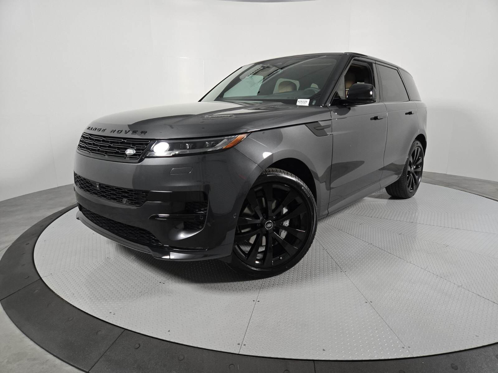 2025 Land Rover Range Rover Sport SE photo 29