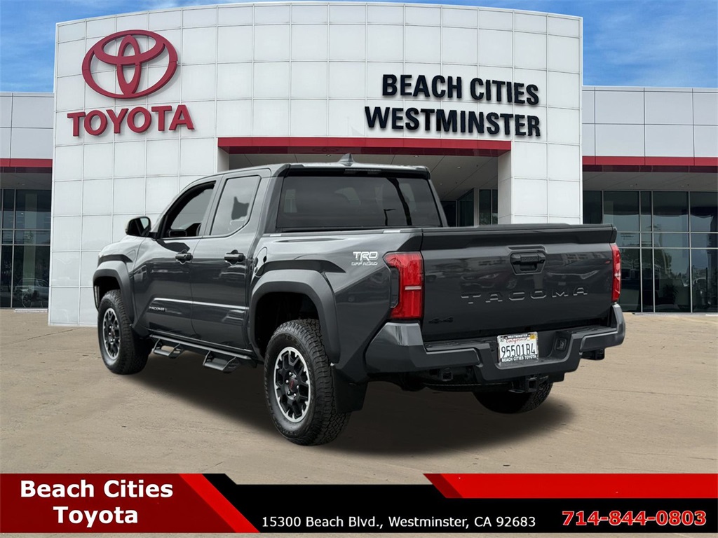 2024 Toyota Tacoma TRD Off-Road photo 7