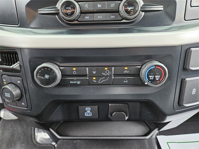 2023 Ford F-150 XLT photo 23