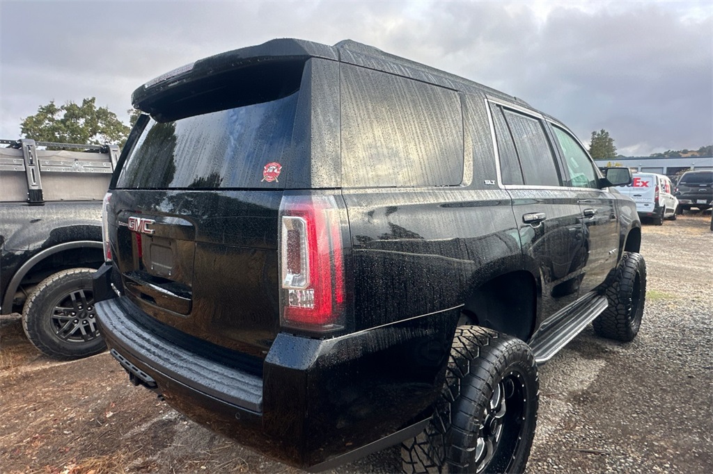 2018 Gmc Yukon SLT photo 2