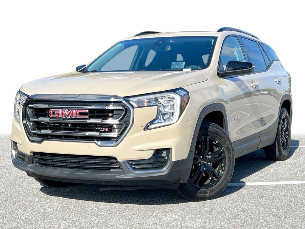 2023 GMC Terrain AT4's photo