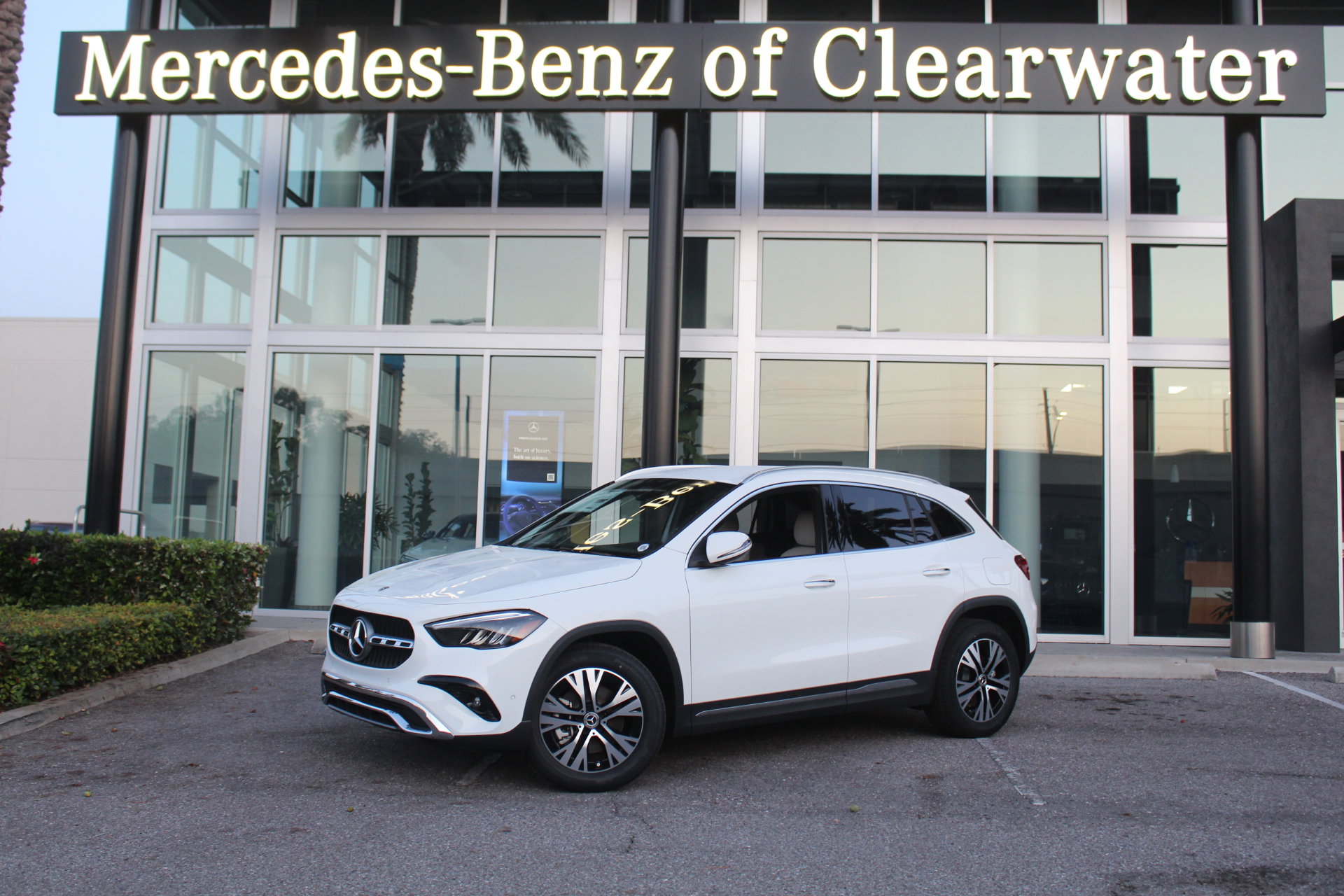 2025 Mercedes-Benz GLA GLA250's photo