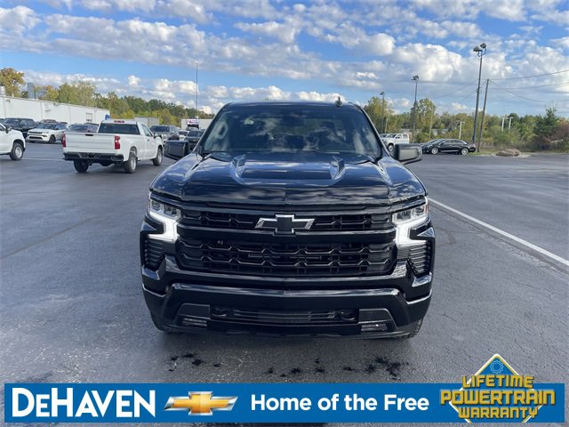 2026 Chevrolet Silverado 1500 RST photo 3