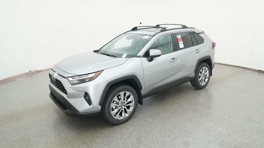 2025 Toyota RAV4 XLE Premium's photo