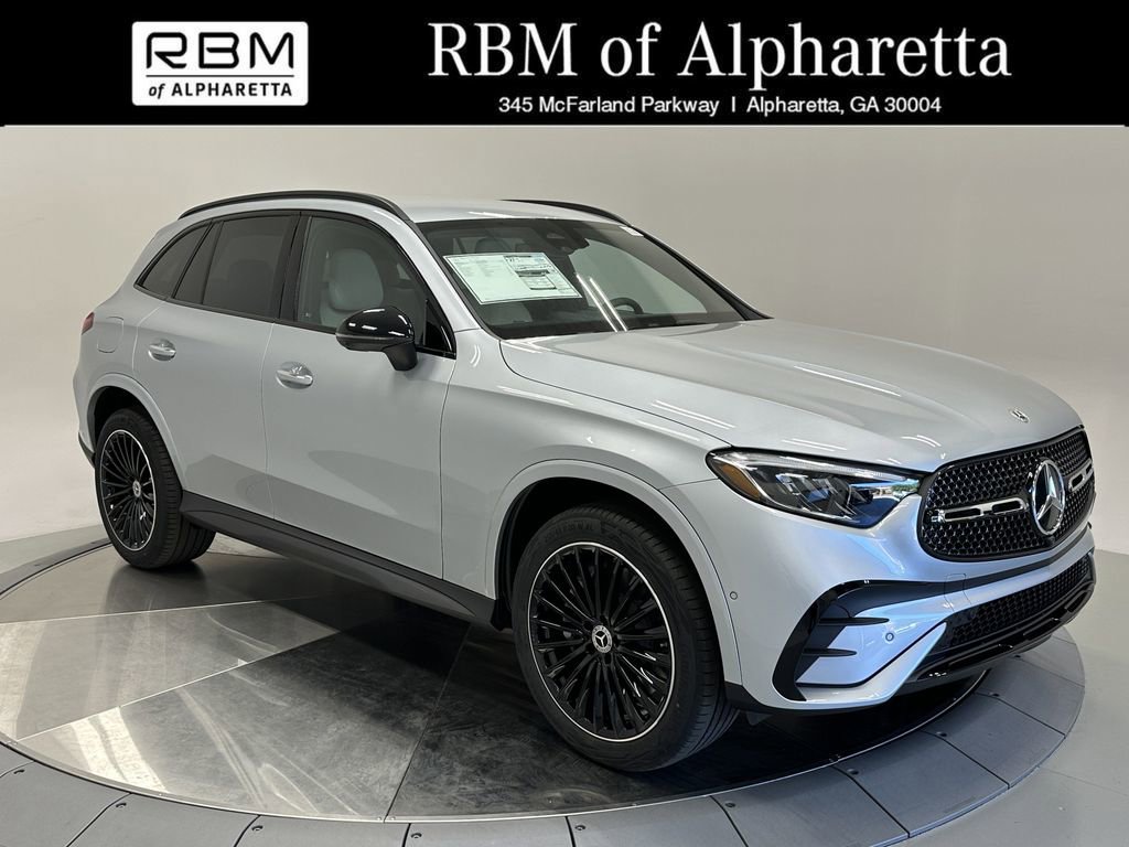 2026 Mercedes-Benz GLC Base's photo