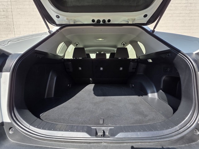 2024 Toyota RAV4 XLE photo 20