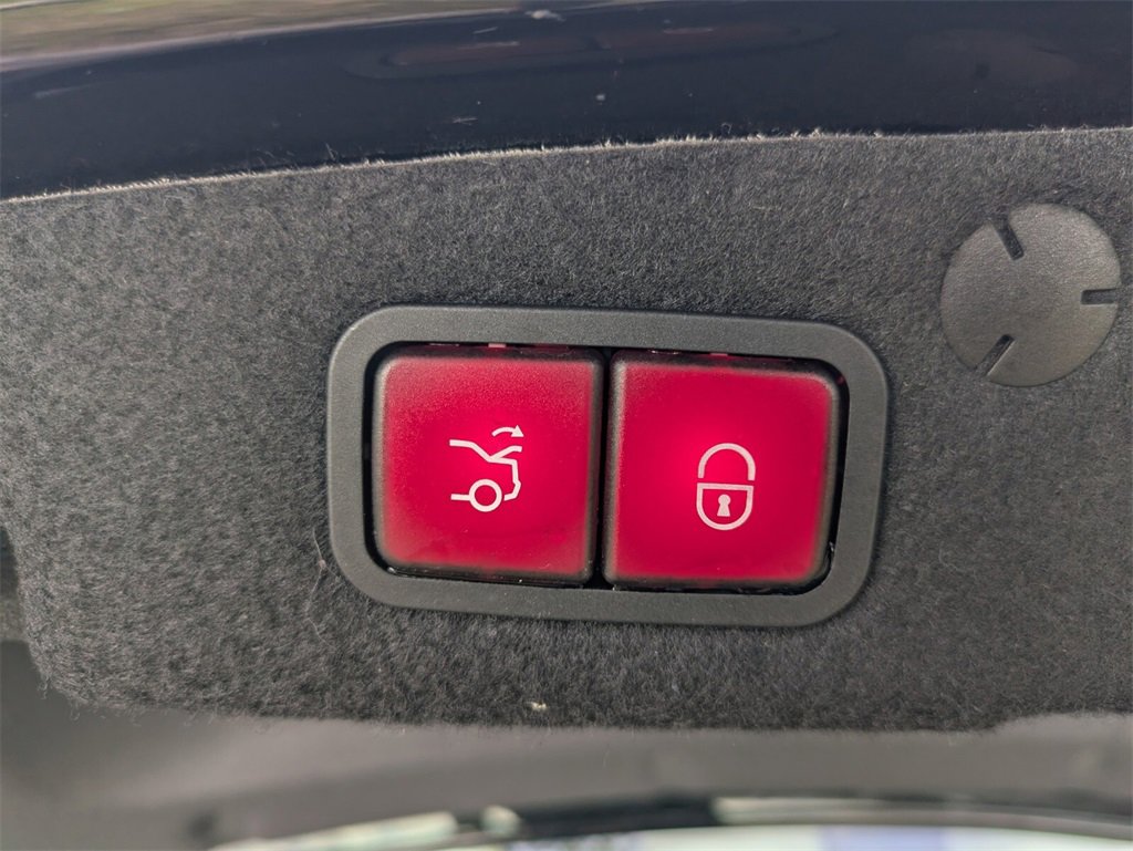 2021 Mercedes Benz C 300 Sedan photo 16