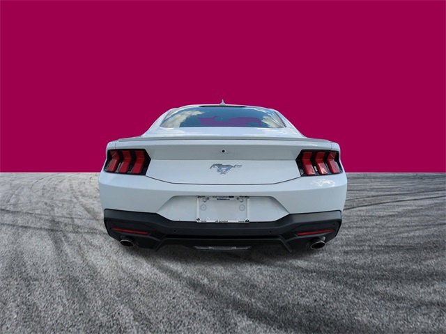 2025 Ford Mustang EcoBoost Premium photo 4