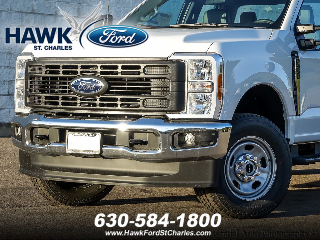 2023 Ford F-350 XL photo 2