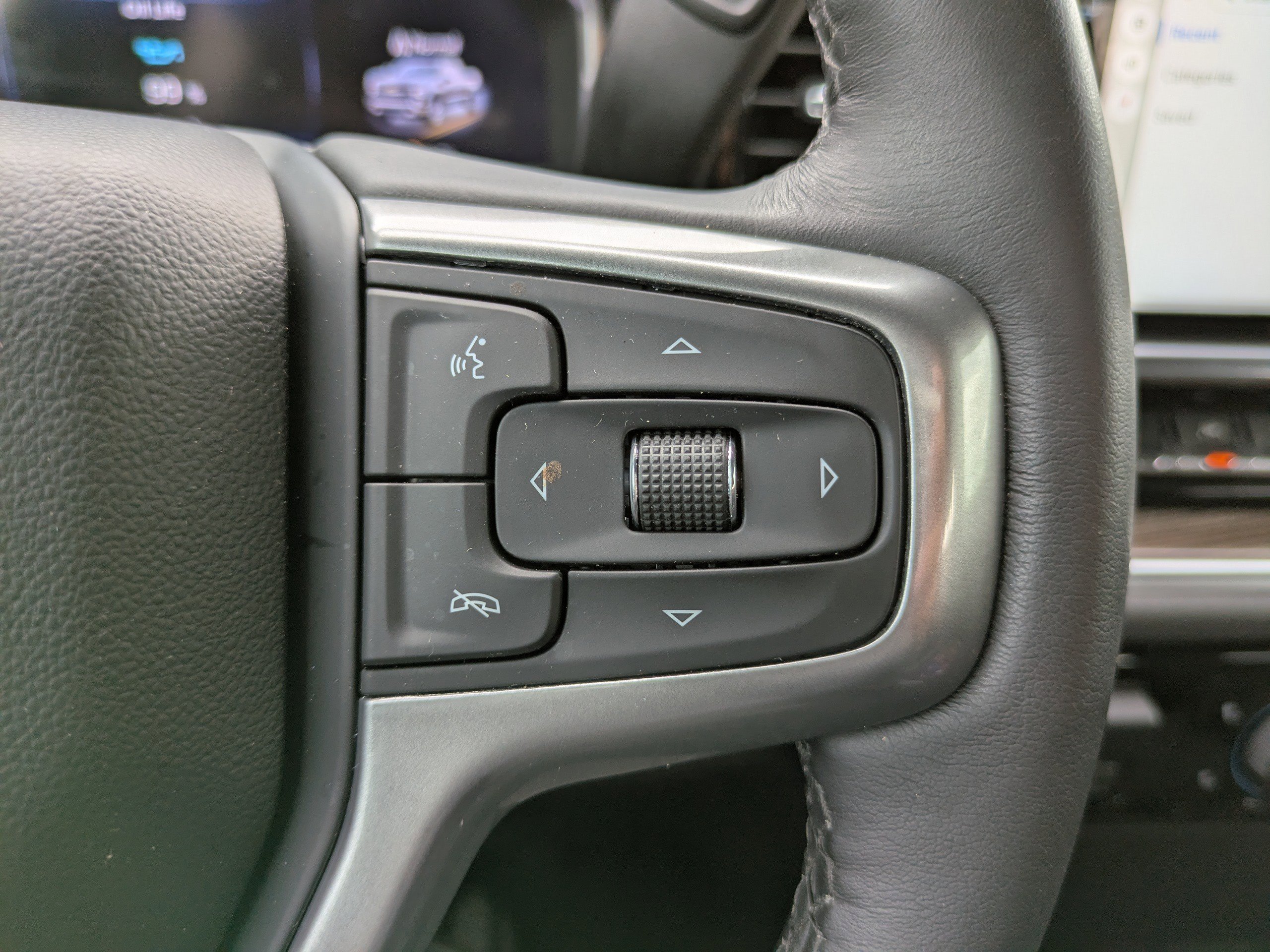 2022 Chevrolet Silverado 1500 LT photo 26