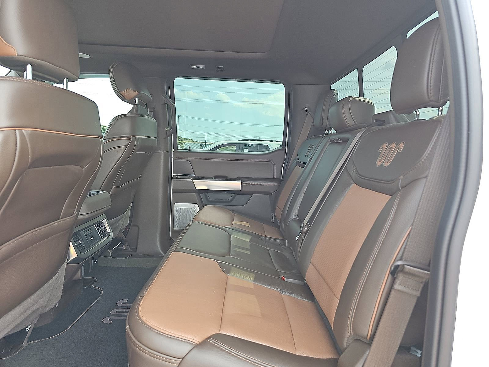 2024 Ford F-350 King Ranch photo 5