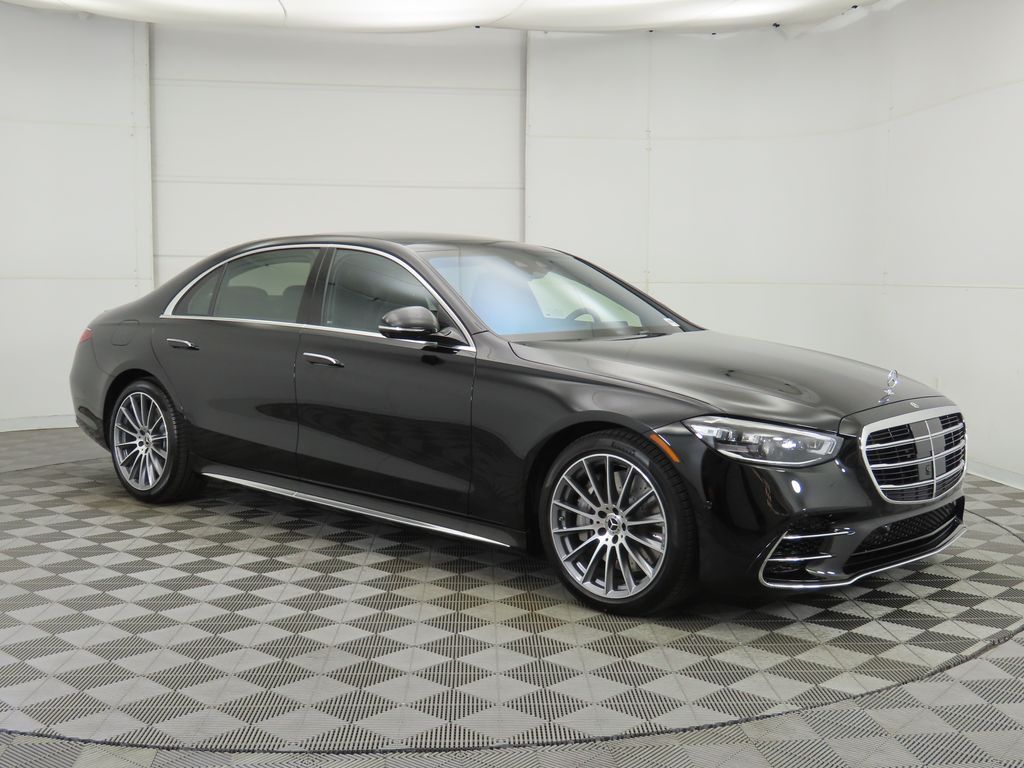 2026 Mercedes Benz S 580 4MATIC photo 3