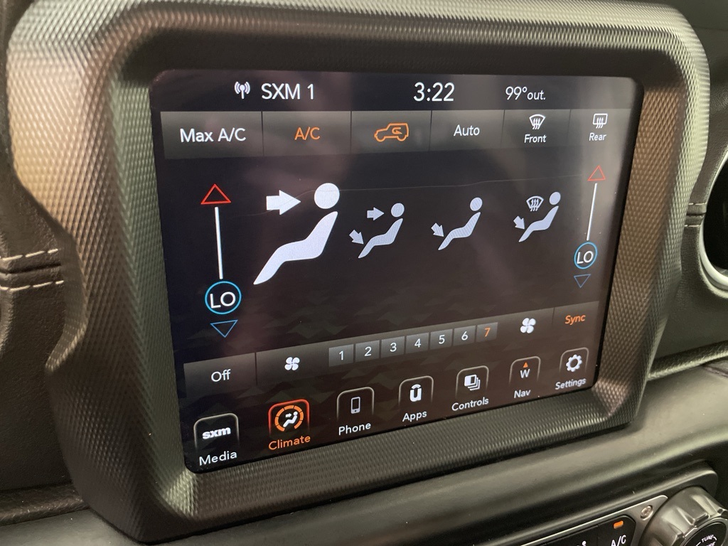 2021 Jeep Wrangler Unlimited Sahara 4xe photo 28